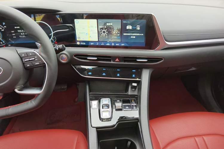 Used Hyundai Sonata 2020 270TGDi DCT GLS Elite Edition Audio And AC Panel