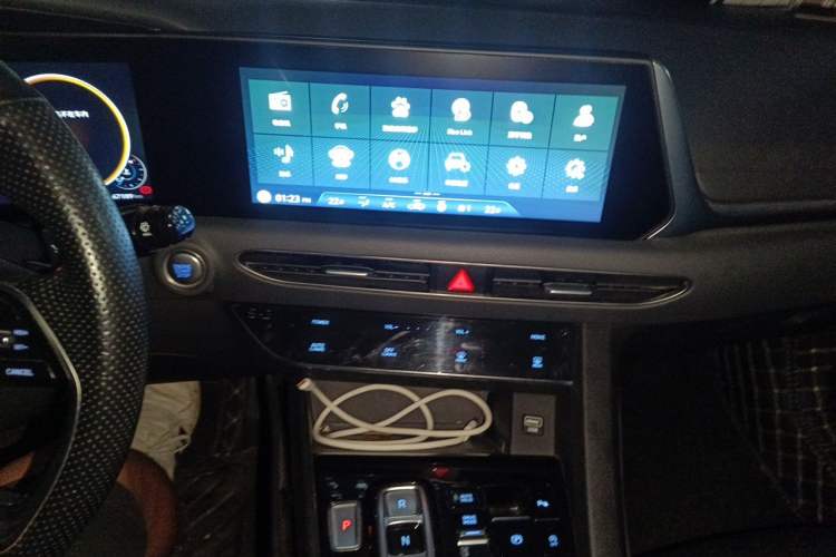 Used Hyundai Sonata 2020 270TGDi DCT GLS Elite Edition Audio And AC Panel
