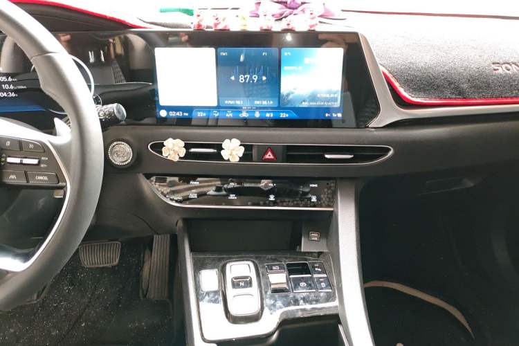 Used Hyundai Sonata 2020 270TGDi DCT GLS Elite Edition Audio And AC Panel