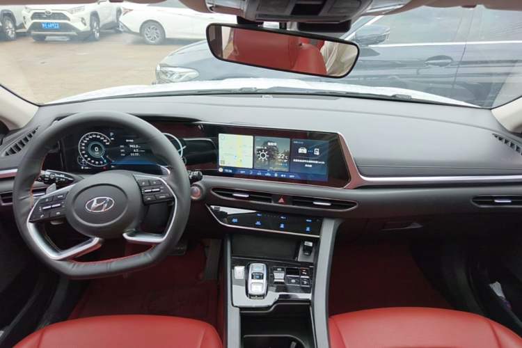 Used Hyundai Sonata 2020 270TGDi DCT GLS Elite Edition Center Console