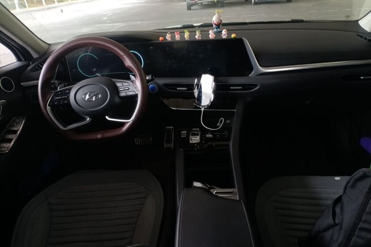 Used Hyundai Sonata 2020 270TGDi DCT GLS Elite Edition Center Console