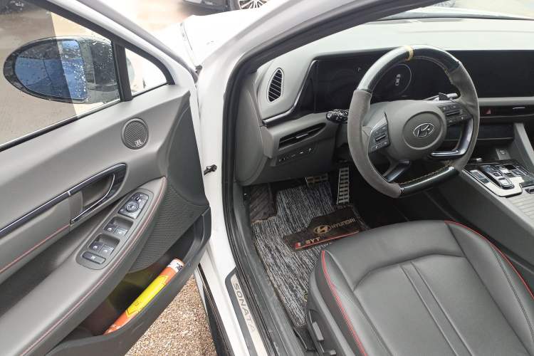 Used Hyundai Sonata 2020 380TGDi Automatic GLS Luxury Edition Driver Seat