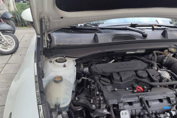 Used Hyundai Sonata 2020 270TGDi DCT GLS Elite Edition Engine Bay Right