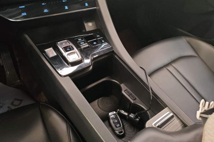 Used Hyundai Sonata 2020 270TGDi DCT GLS Elite Edition Gear Lever