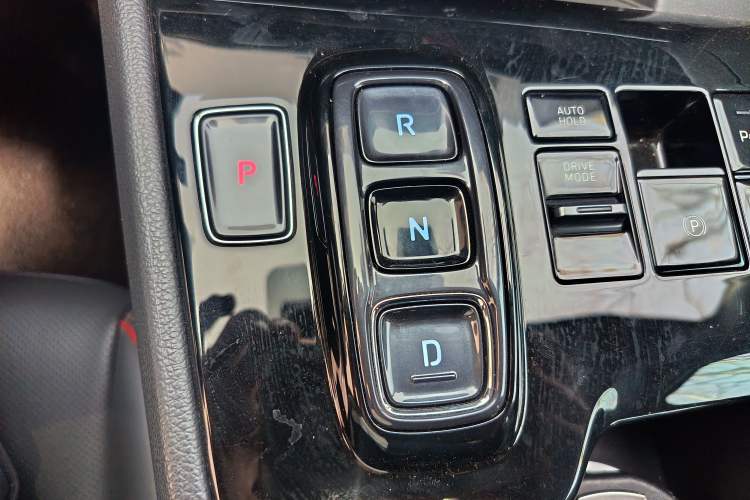 Used Hyundai Sonata 2020 380TGDi Automatic GS Smart Edition Gear Lever
