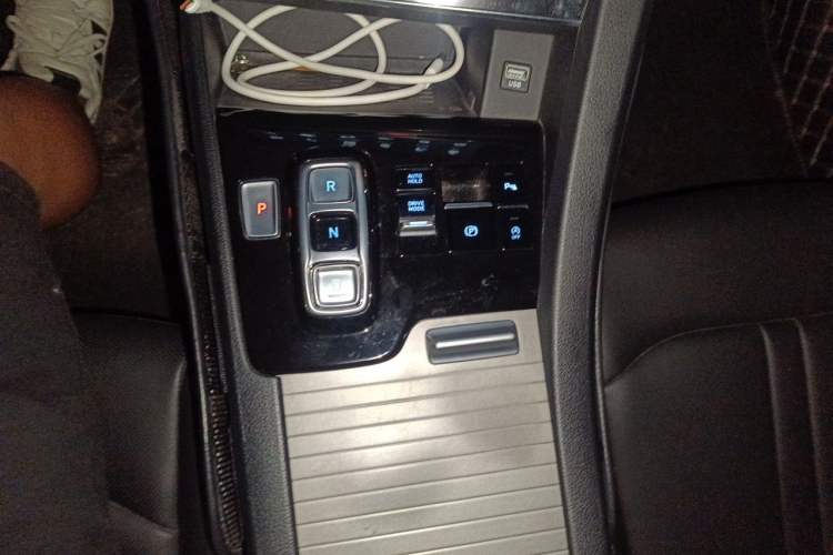 Used Hyundai Sonata 2020 270TGDi DCT GLS Elite Edition Gear Lever