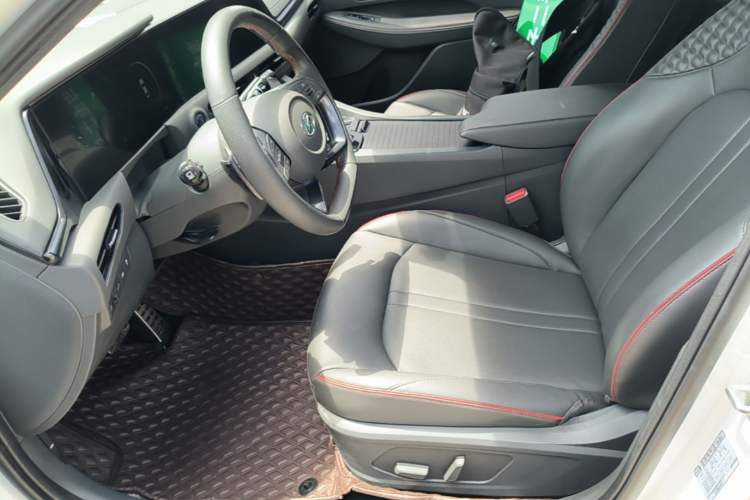 Used Hyundai Sonata 2020 380TGDi Automatic GS Smart Edition Left Front Seat