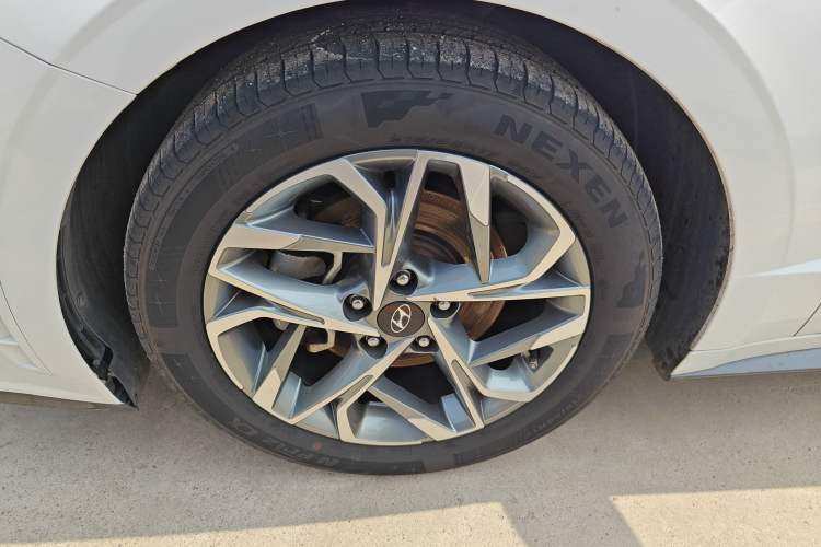 Used Hyundai Sonata 2020 270TGDi DCT GLS Elite Edition Left Front Wheel Hub