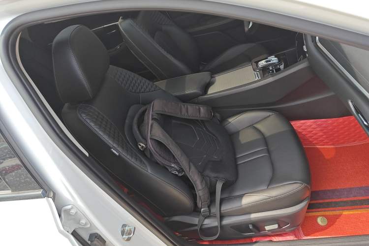 Used Hyundai Sonata 2020 270TGDi DCT GLS Elite Edition Right Front Seat