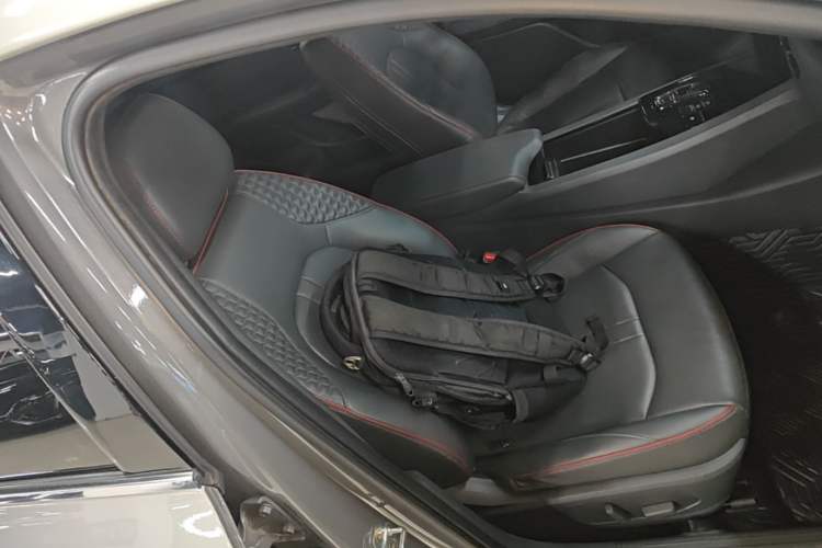 Used Hyundai Sonata 2020 380TGDi Automatic GLS Luxury Edition Right Front Seat