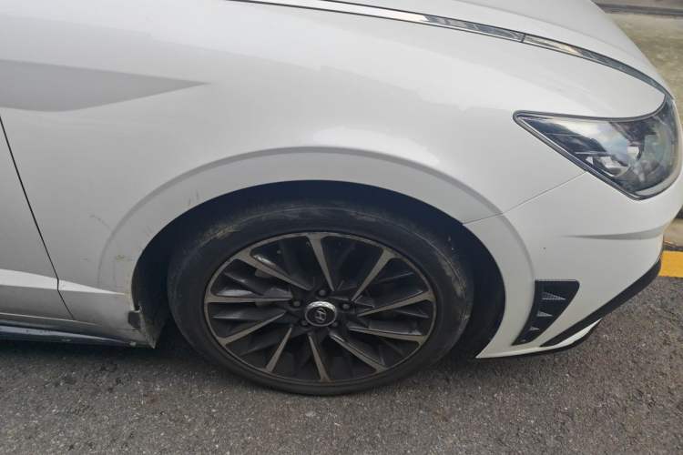 Used Hyundai Sonata 2020 380TGDi Automatic GS Smart Edition Right Front Wheel Hub