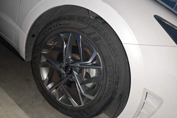 Used Hyundai Sonata 2020 270TGDi DCT GLS Elite Edition Right Front Wheel Hub
