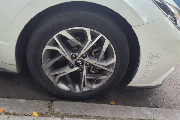 Used Hyundai Sonata 2020 270TGDi DCT GLS Elite Edition Right Front Wheel Hub