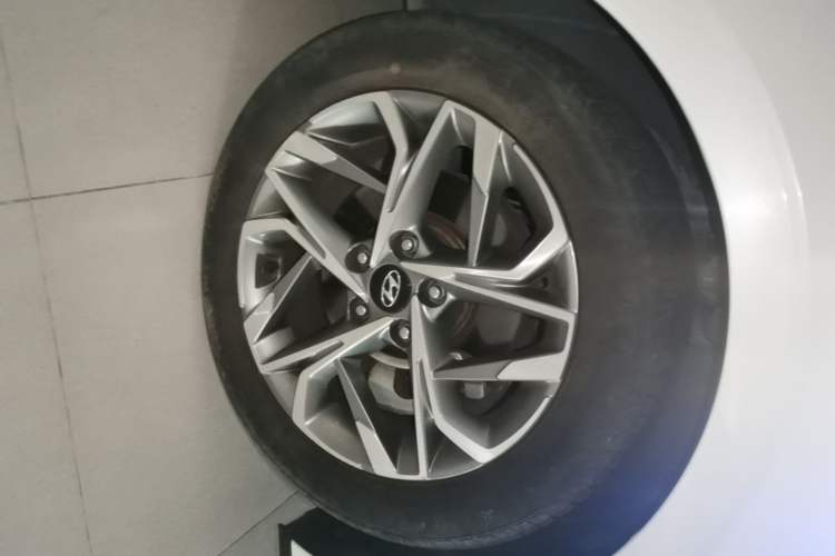 Used Hyundai Sonata 2020 270TGDi DCT GLS Elite Edition Right Rear Wheel Hub
