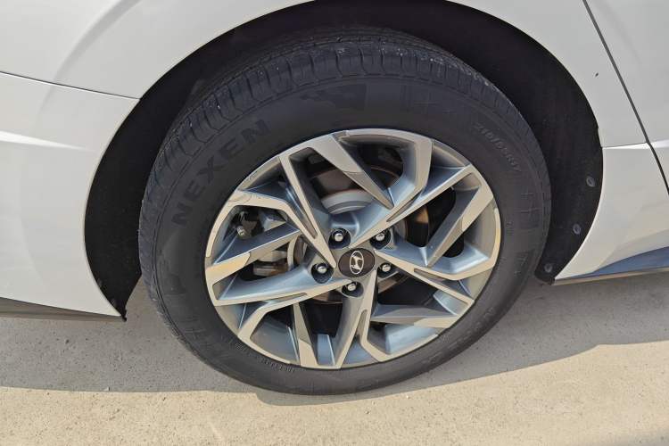 Used Hyundai Sonata 2020 270TGDi DCT GLS Elite Edition Right Rear Wheel Hub