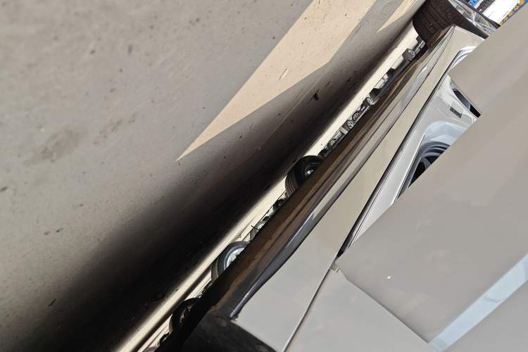 Used Hyundai Sonata 2020 270TGDi DCT GLS Elite Edition Right Side Sill