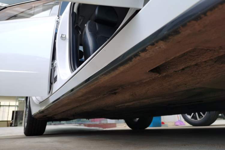 Used Hyundai Sonata 2020 270TGDi DCT GLS Elite Edition Right Side Sill