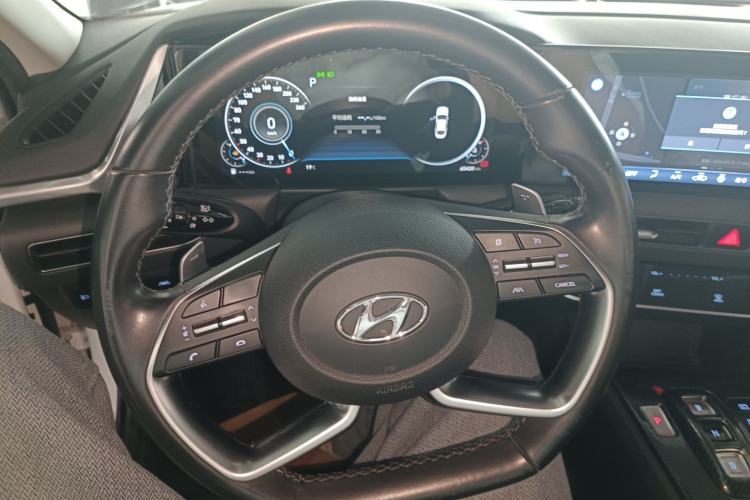 Used Hyundai Sonata 2020 270TGDi DCT GLS Elite Edition Steering Wheel