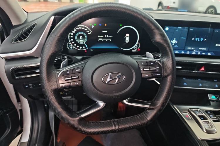 Used Hyundai Sonata 2020 270TGDi DCT GLS Elite Edition Steering Wheel