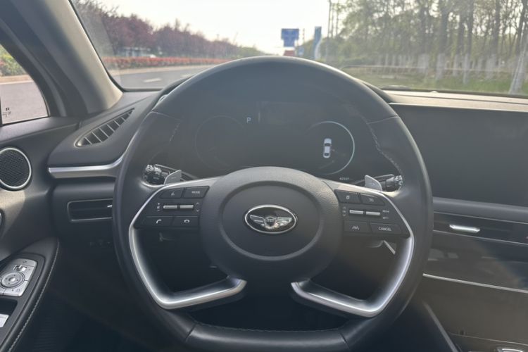 Used Hyundai Sonata 2020 270TGDi DCT GLS Elite Edition Steering Wheel