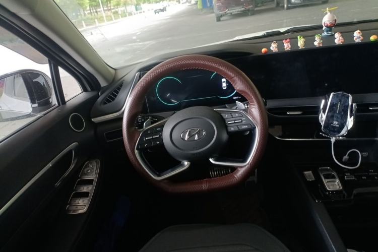 Used Hyundai Sonata 2020 270TGDi DCT GLS Elite Edition Steering Wheel