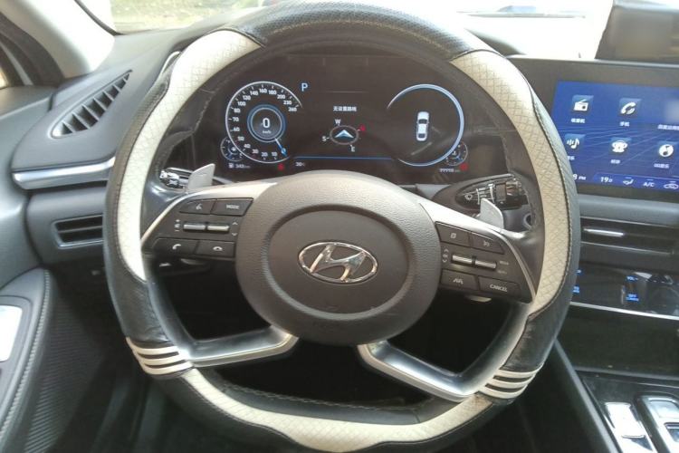 Used Hyundai Sonata 2020 270TGDi DCT GLS Elite Edition Steering Wheel