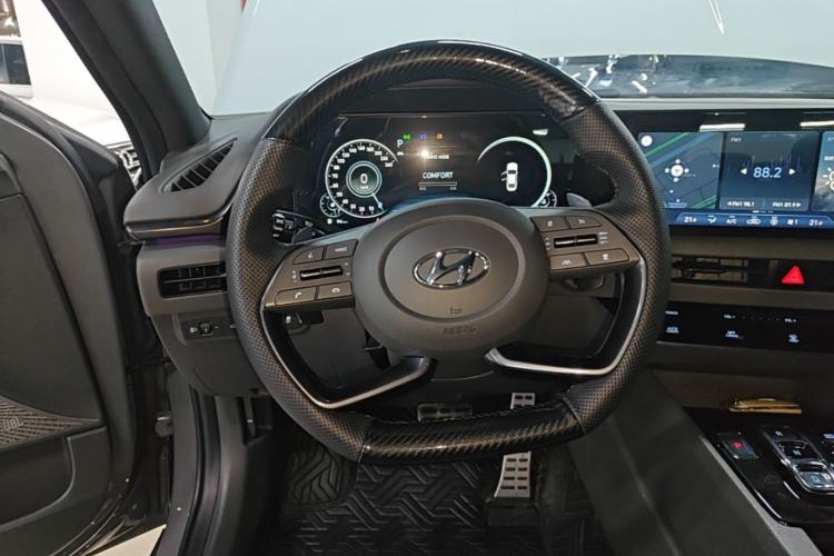 Used Hyundai Sonata 2020 380TGDi Automatic GLS Luxury Edition Steering Wheel