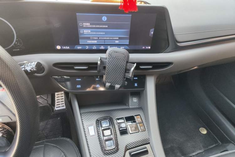 Used Hyundai Sonata 2022 380TGDi Automatic 20th Anniversary Edition Audio And AC Panel