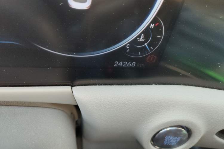 Used Hyundai Sonata 2022 380TGDi Automatic 20th Anniversary Edition Odometer Close Up