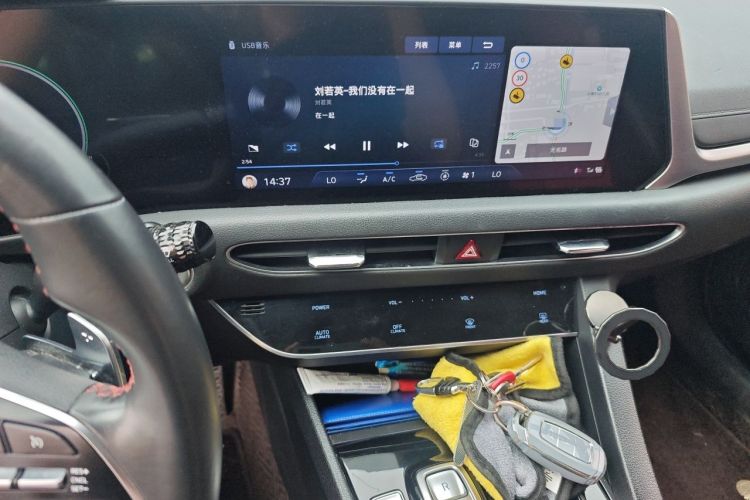 Used Hyundai Sonata 2022 270TGDi DCT 20th Anniversary Edition Audio And AC Panel