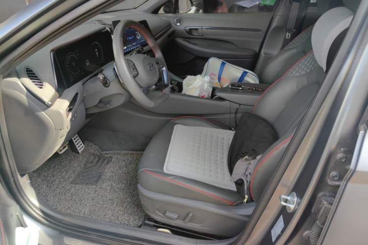 Used Hyundai Sonata 2022 380TGDi Automatic 20th Anniversary Edition Driver Seat