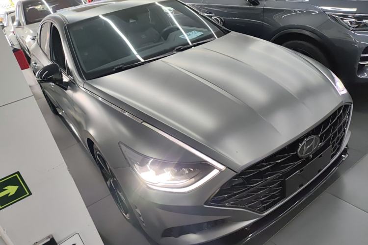 Used Hyundai Sonata 2022 380TGDi Automatic 20th Anniversary Edition Front Right 45 Deg