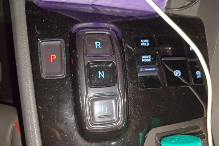 Used Hyundai Sonata 2022 380TGDi Automatic 20th Anniversary Edition Gear Lever