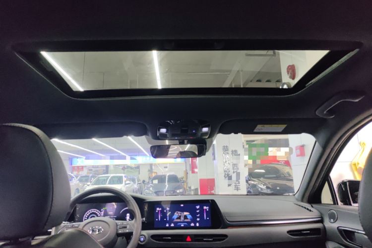 Used Hyundai Sonata 2022 380TGDi Automatic 20th Anniversary Edition Headliner