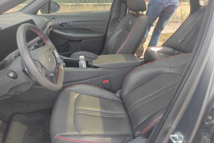 Used Hyundai Sonata 2022 380TGDi Automatic 20th Anniversary Edition Left Front Seat