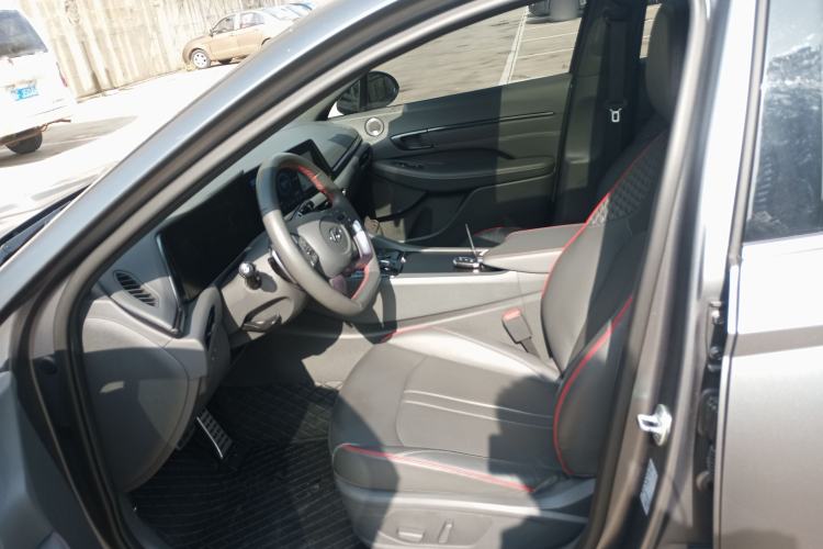 Used Hyundai Sonata 2022 380TGDi Automatic 20th Anniversary Edition Left Front Seat