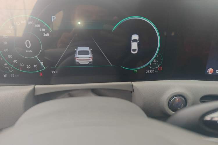 Used Hyundai Sonata 2022 380TGDi Automatic 20th Anniversary Edition Odometer Close Up