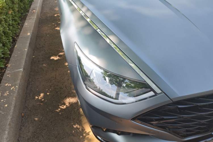 Used Hyundai Sonata 2022 380TGDi Automatic 20th Anniversary Edition Right Front Headlight