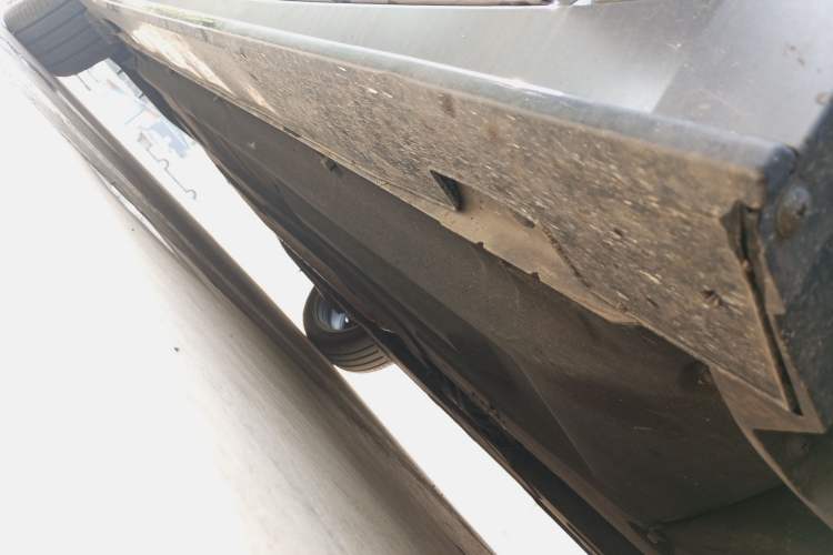 Used Hyundai Sonata 2022 380TGDi Automatic 20th Anniversary Edition Right Side Sill