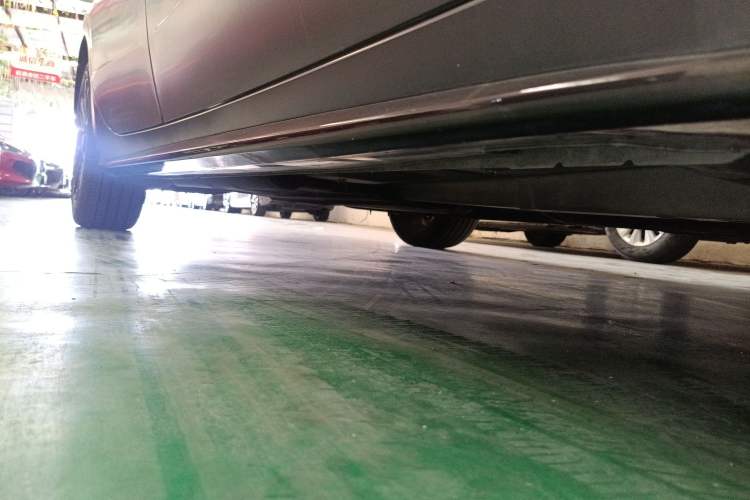 Used Hyundai Sonata 2022 270TGDi DCT 20th Anniversary Edition Right Side Sill