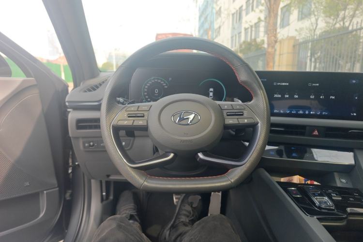 Used Hyundai Sonata 2022 380TGDi Automatic 20th Anniversary Edition Steering Wheel