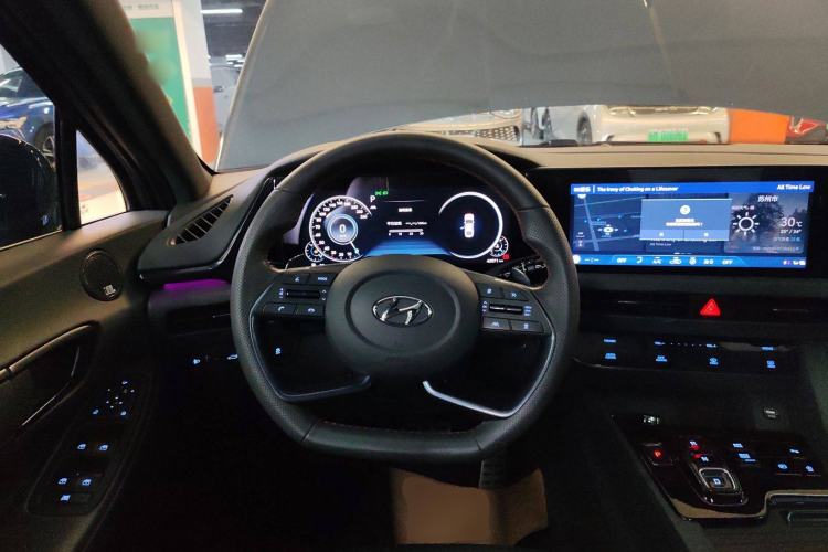 Used Hyundai Sonata 2022 380TGDi Automatic 20th Anniversary Edition Steering Wheel