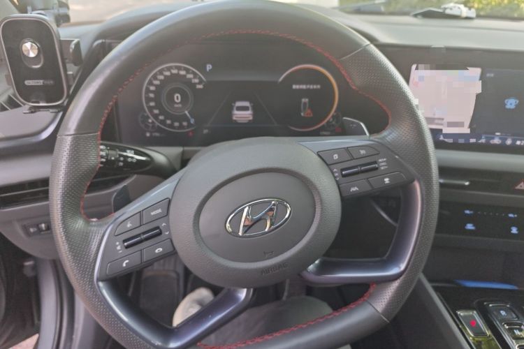 Used Hyundai Sonata 2022 380TGDi Automatic 20th Anniversary Edition Steering Wheel