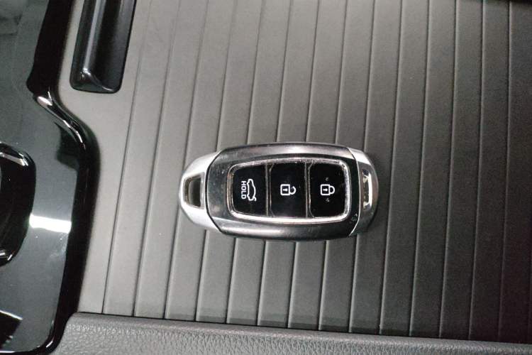 Used Hyundai Sonata 2022 380TGDi Automatic 20th Anniversary Edition Vehicle Key