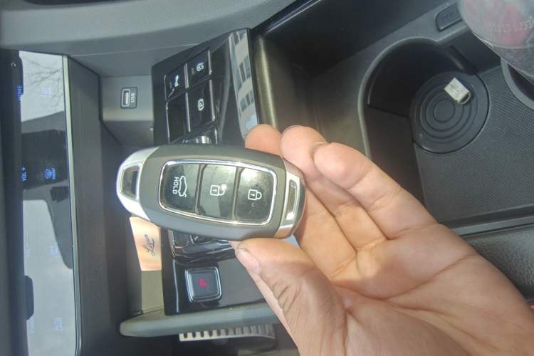 Used Hyundai Sonata 2022 380TGDi Automatic 20th Anniversary Edition Vehicle Key