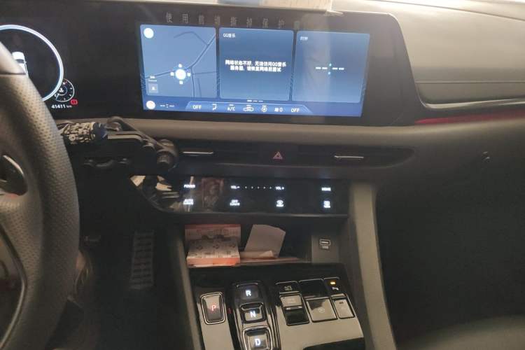 Used Hyundai Sonata 2022 380TGDi Automatic 20th Anniversary Edition Audio And AC Panel