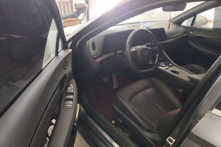 Used Hyundai Sonata 2022 380TGDi Automatic 20th Anniversary Edition Driver Seat