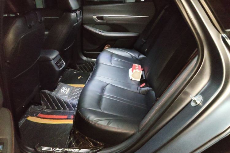 Used Hyundai Sonata 2022 270TGDi DCT 20th Anniversary Edition Left Rear Seat