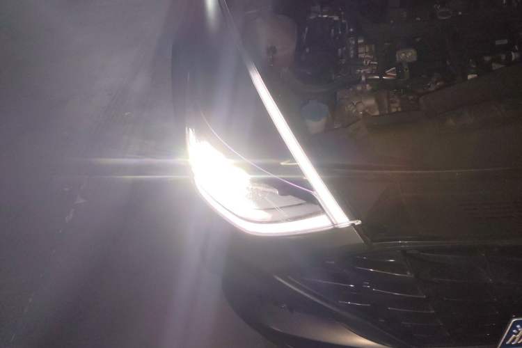 Used Hyundai Sonata 2022 270TGDi DCT 20th Anniversary Edition Right Front Headlight