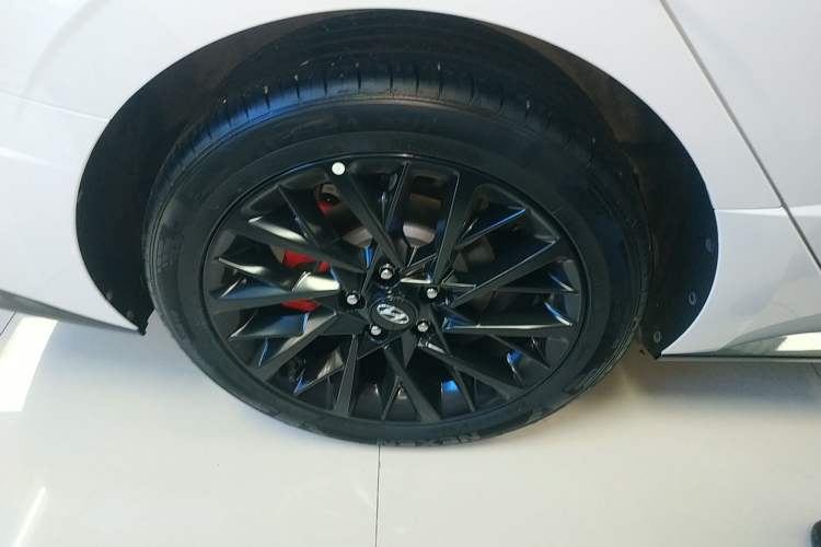 Used Hyundai Sonata 2022 270TGDi DCT 20th Anniversary Edition Exterior 8